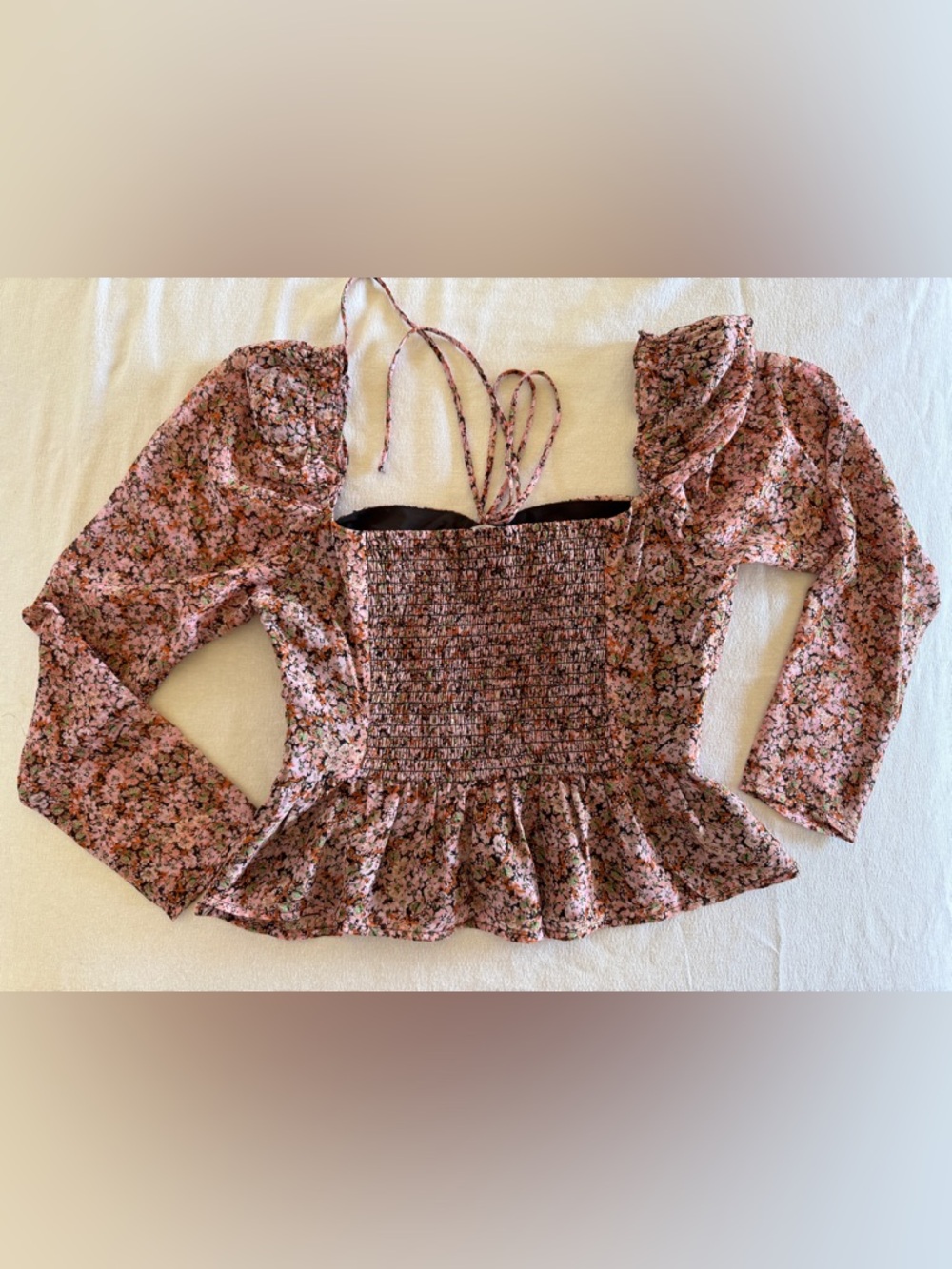 ASTR The Label Pink Floral Puff Sleeve Peplum Top Womens Medium - Picture 3 of 7